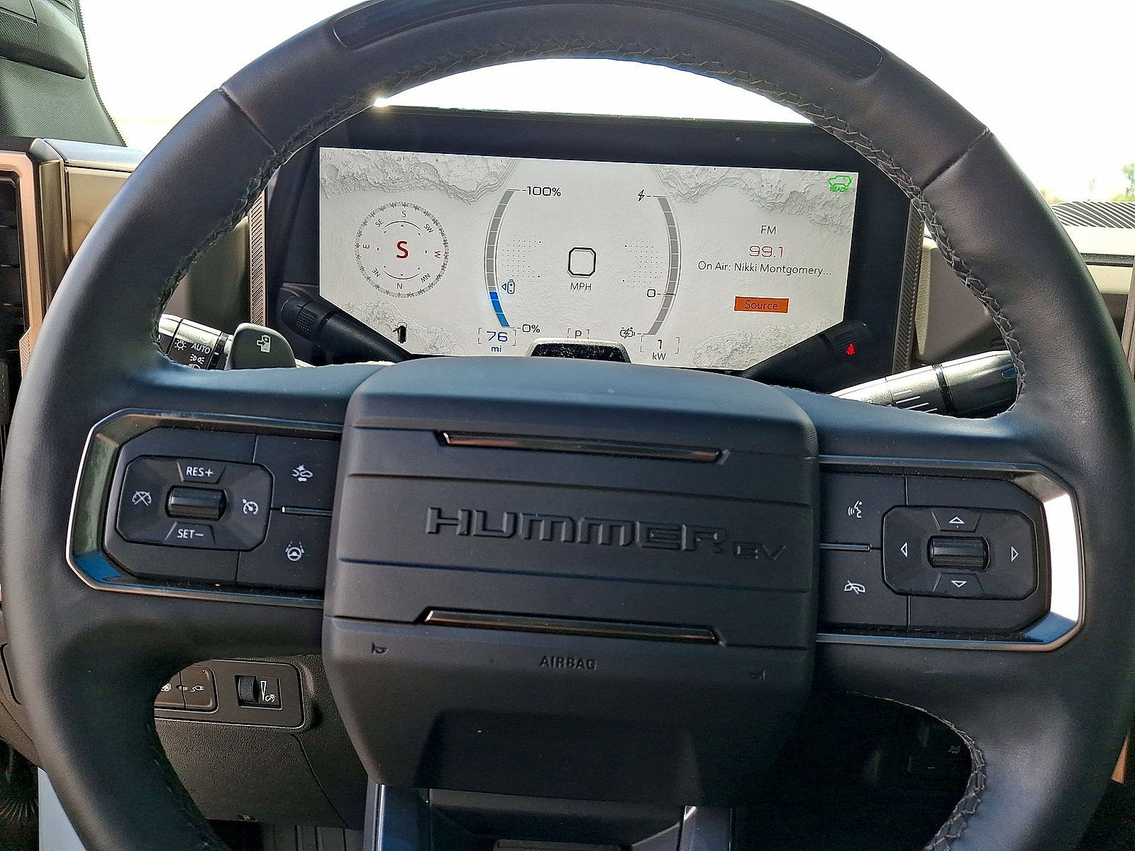 New 2025 GMC Hummer EV 2X AWD/4WD image 17