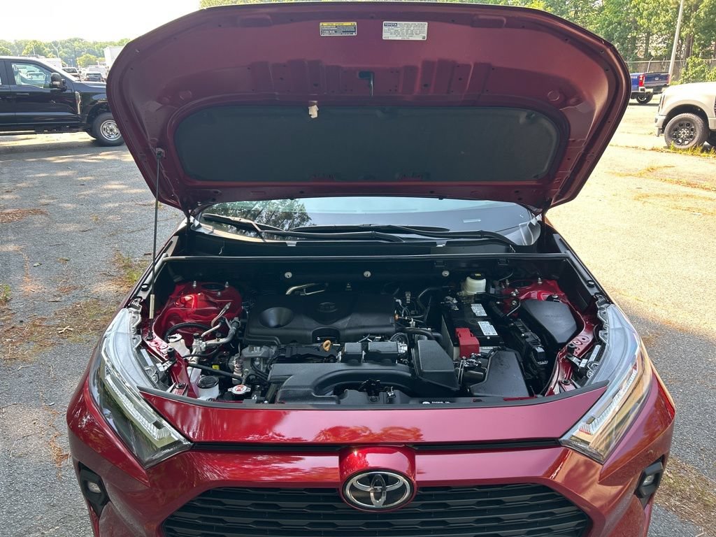 Used 2022 Toyota RAV4 XLE Premium FWD image 13