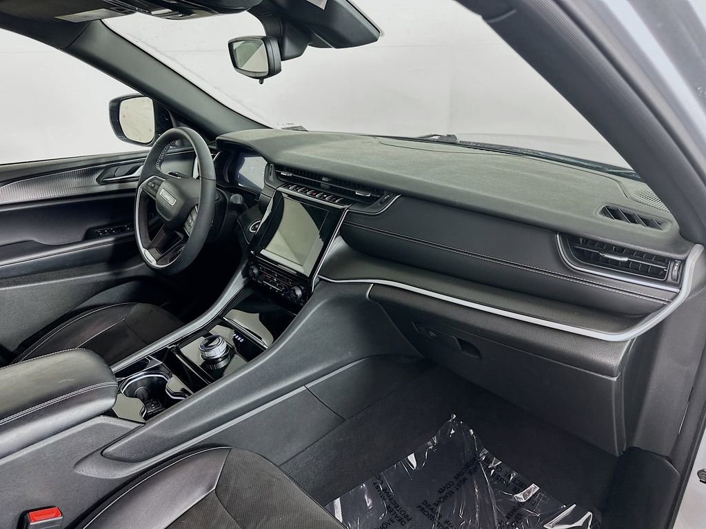 Certified 2023 Jeep Grand Cherokee L Altitude image 41