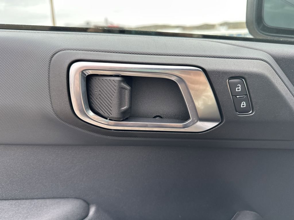 New 2025 Ford Bronco Big Bend w/ Black Diamond Package image 11