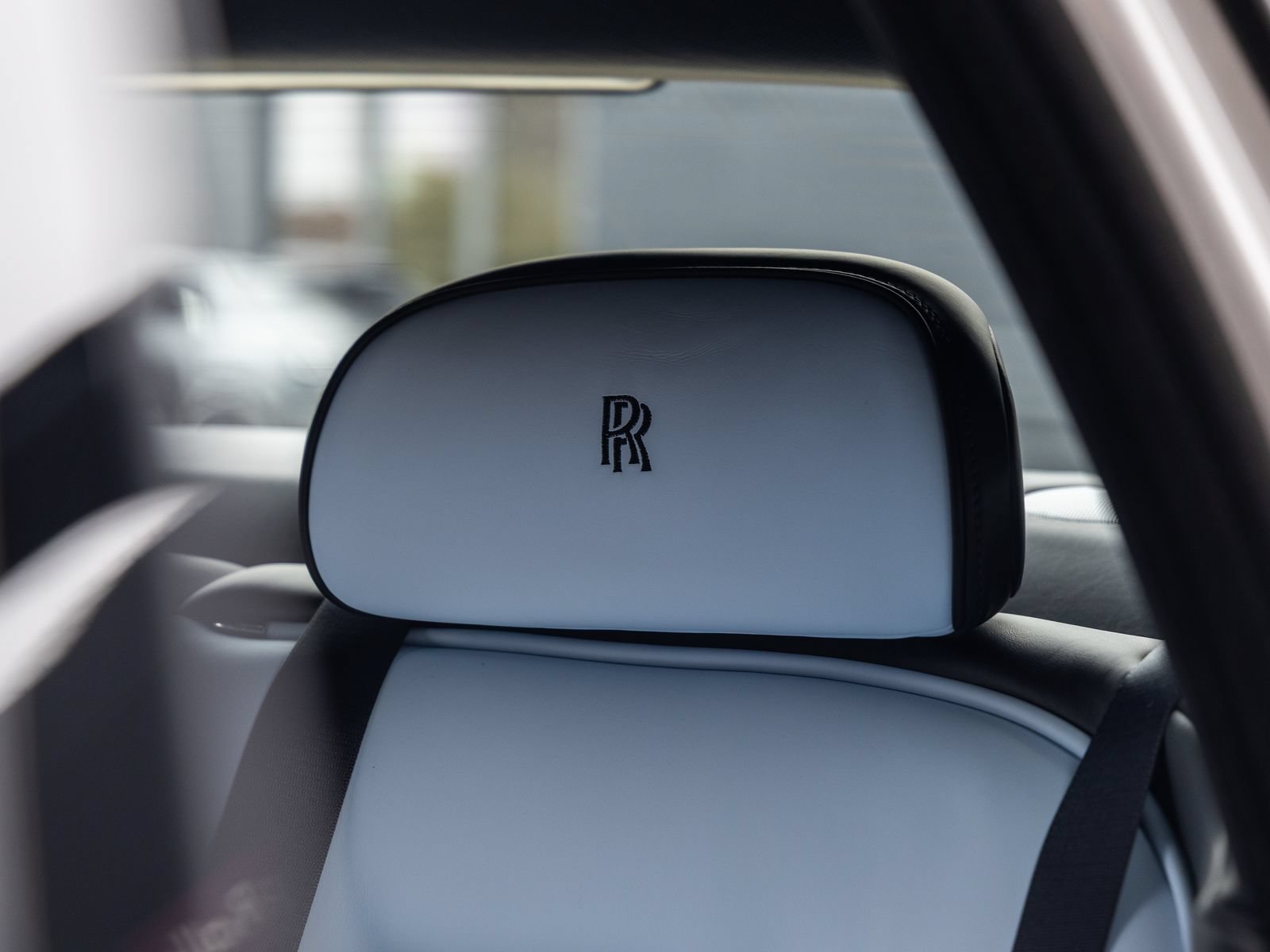 Used 2026 Rolls-Royce Ghost AWD/4WD image 46