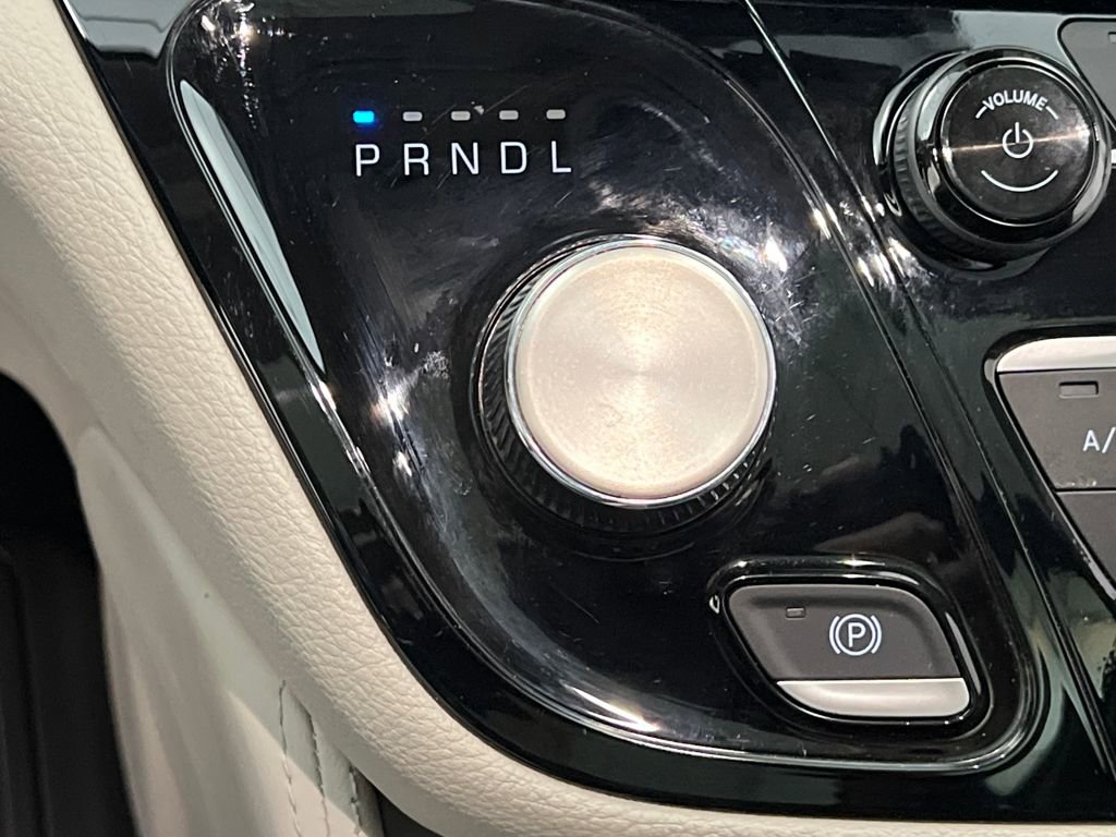 Used 2024 Chrysler Pacifica Limited image 61