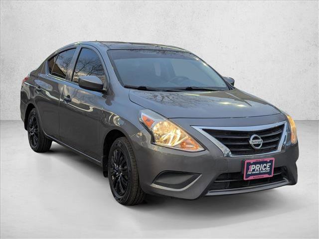 Used 2019 Nissan Versa S image 3