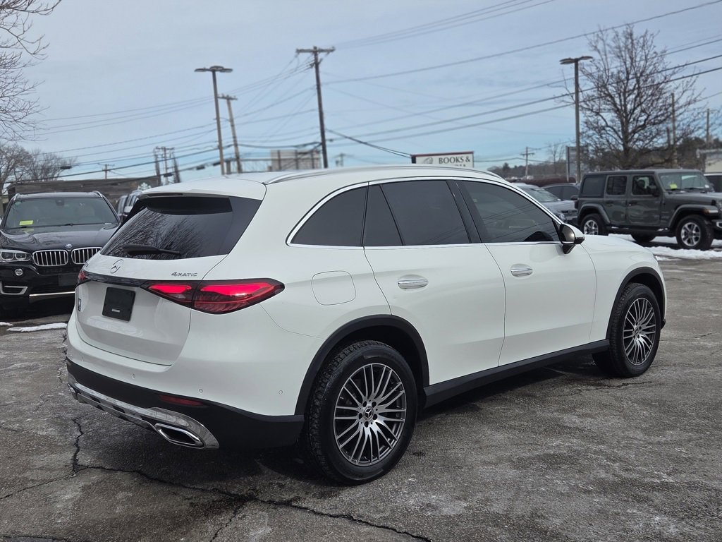 Used 2023 Mercedes-Benz GLC 300 4MATIC image 6
