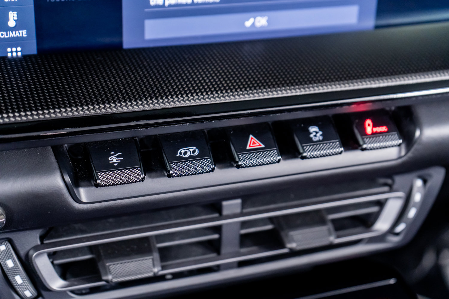 Used 2021 Porsche 911 Turbo S image 38