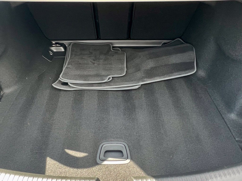 Certified 2023 Mercedes-Benz C 300 4MATIC Sedan image 38