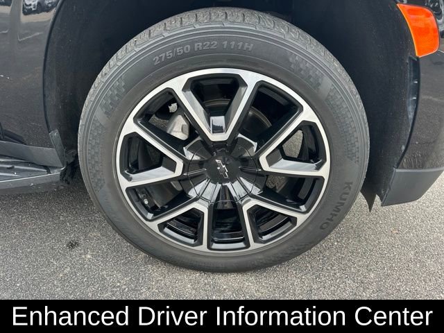 Used 2022 Chevrolet Suburban RST w/ Luxury Package image 27