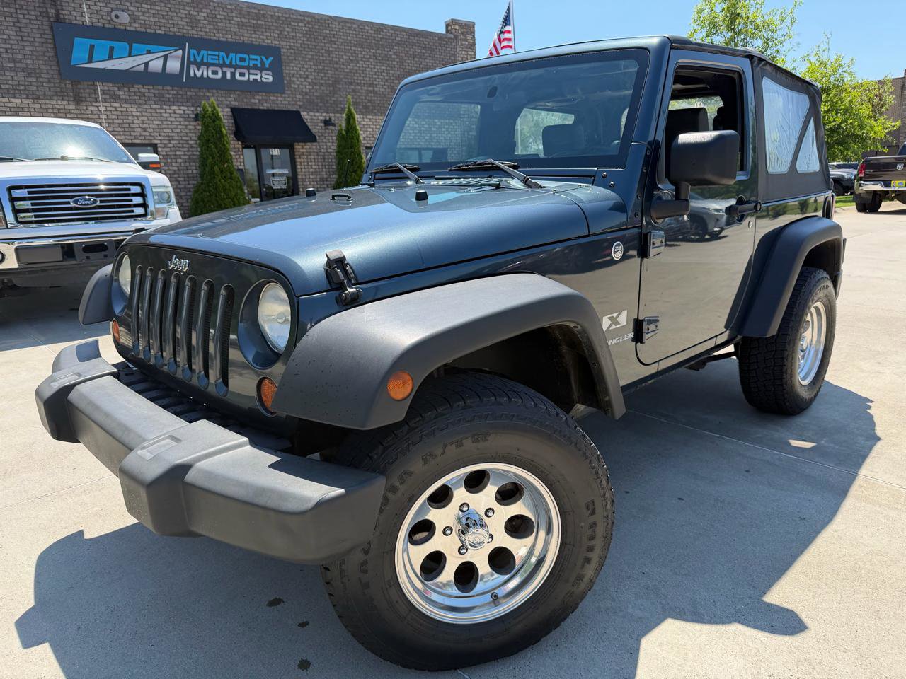 Used 2008 Jeep Wrangler X AWD/4WD image 1