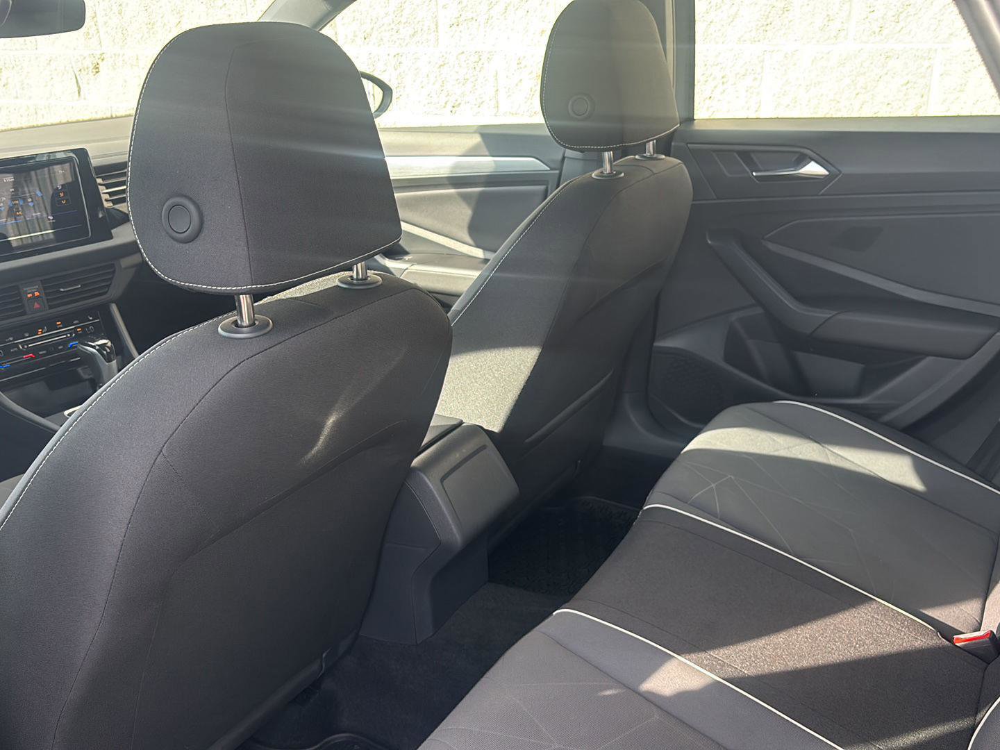 Used 2025 Volkswagen Jetta Sport image 32
