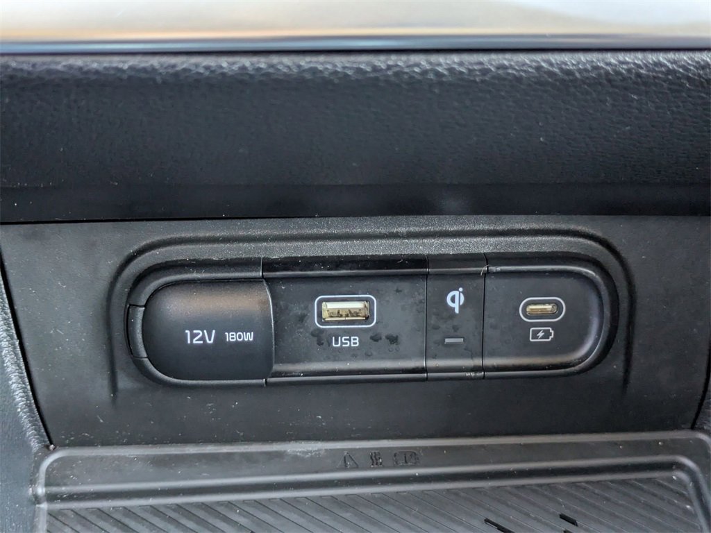 Used 2024 Kia Sportage EX image 28