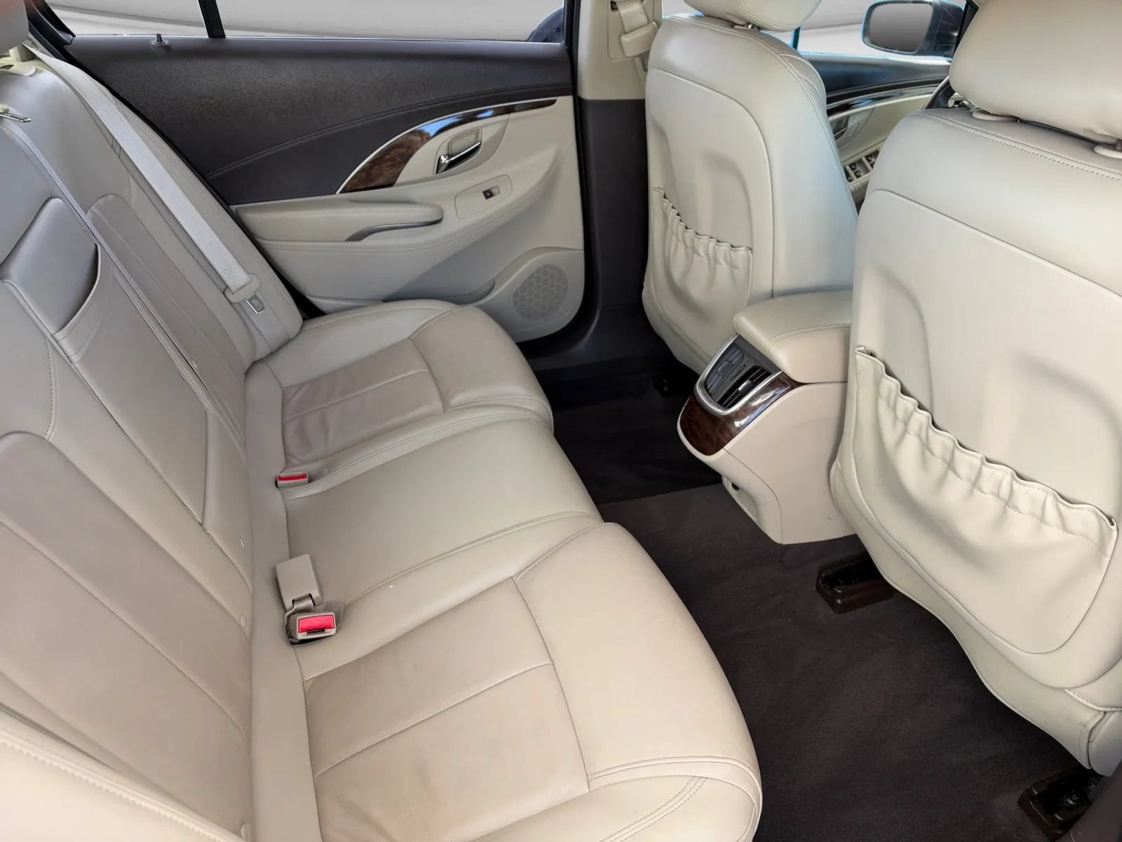 Used 2015 Buick LaCrosse Leather w/ Experience Buick Package FWD image 21