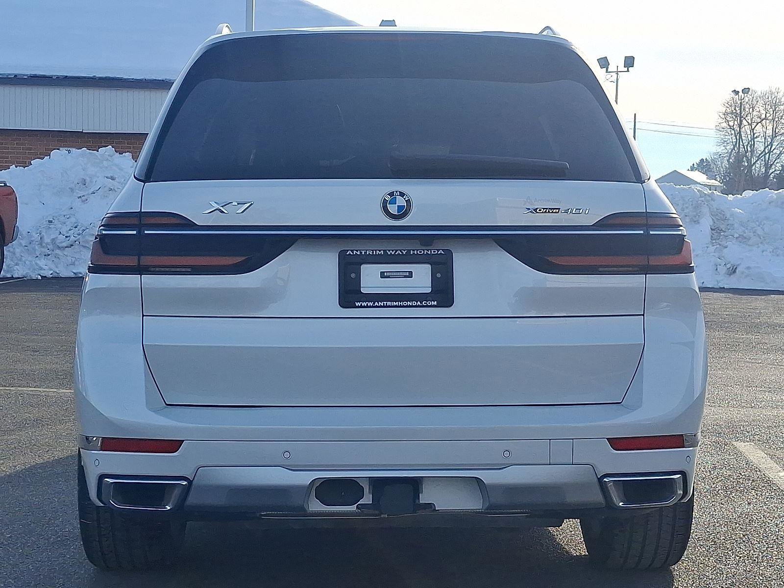 Used 2023 BMW X7 xDrive40i image 5