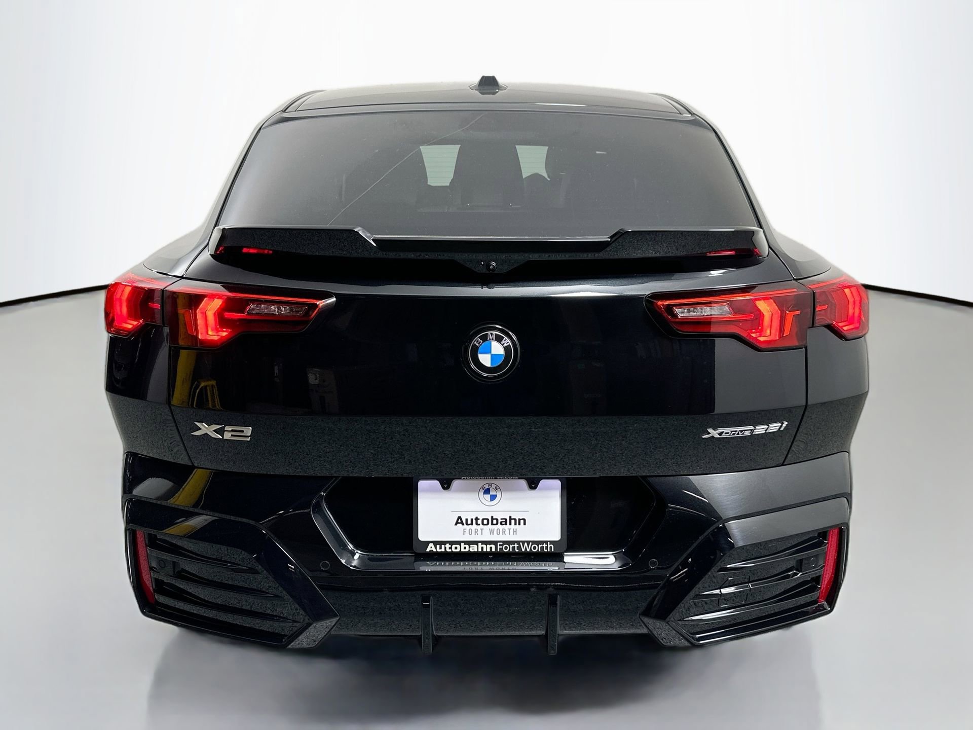 New 2026 BMW X2 xDrive28i image 6