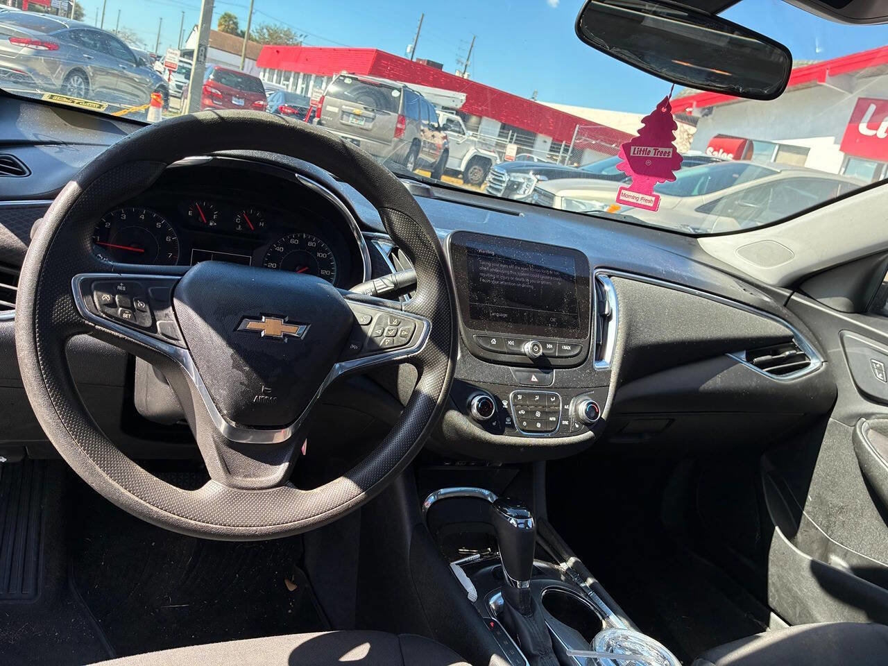 Used 2019 Chevrolet Malibu LT image 5