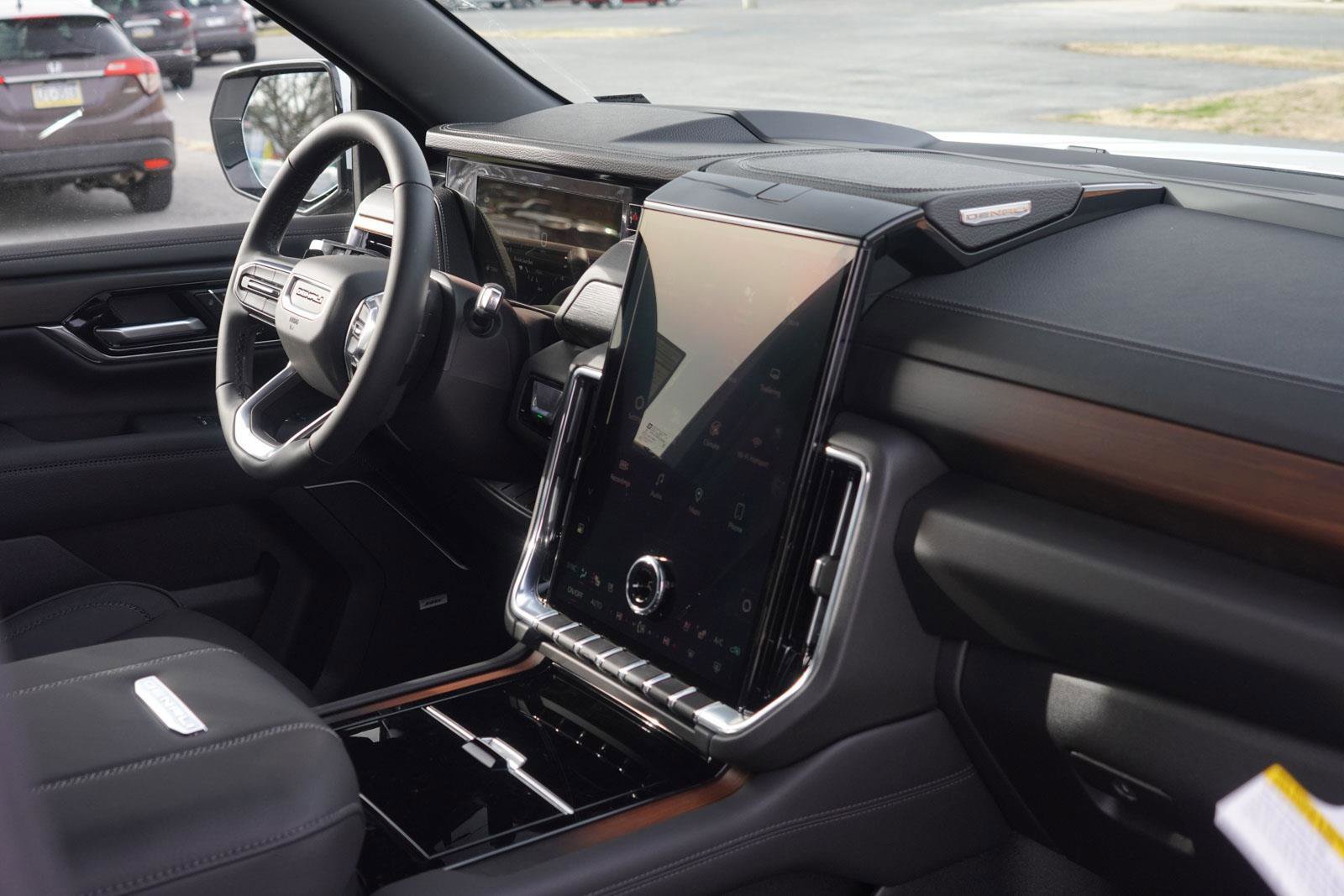 New 2026 GMC Yukon Denali image 30