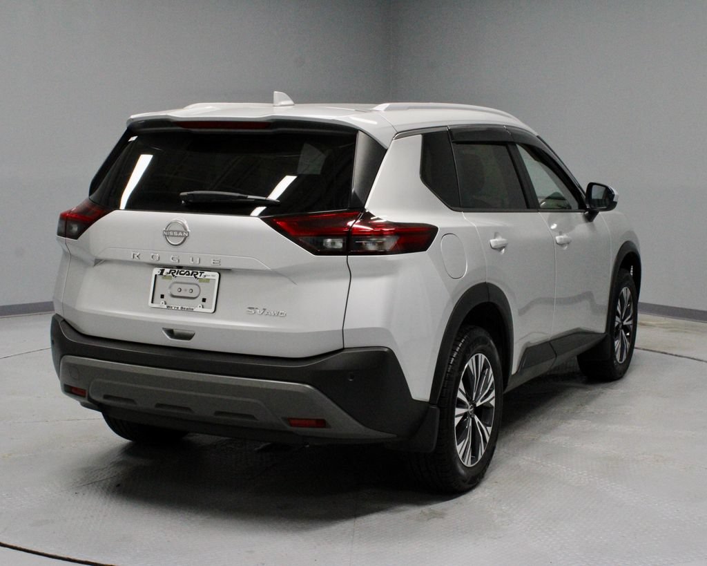Certified 2023 Nissan Rogue SV w/ SV Premium B Package AWD/4WD image 10