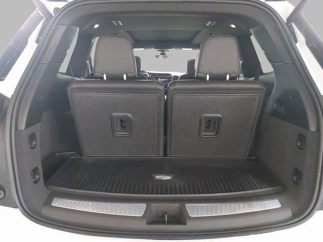 Used 2025 Cadillac XT6 Premium Luxury w/ Technology Package image 13