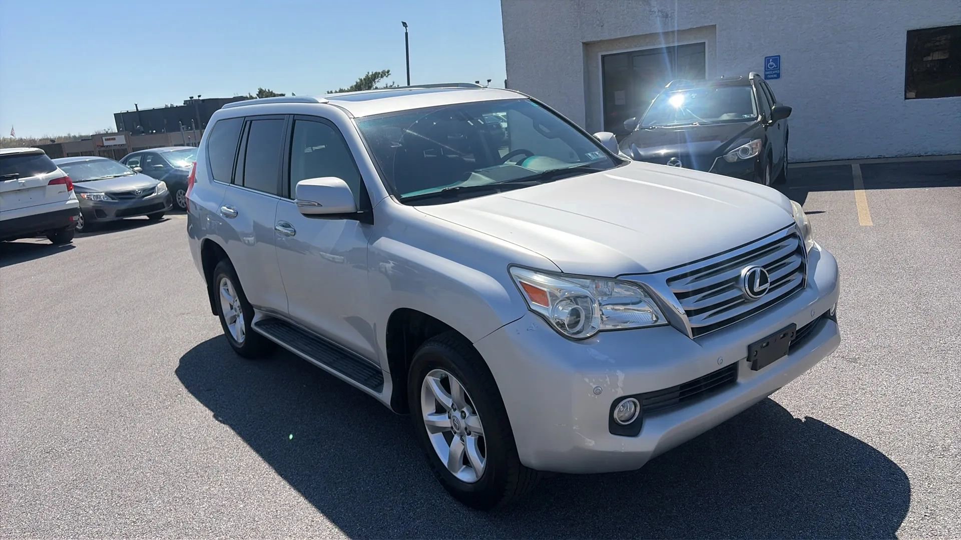 Used 2010 Lexus GX 460 image 18