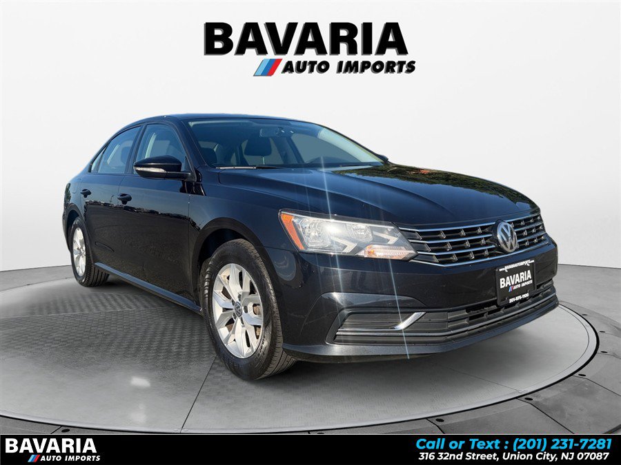 Used 2018 Volkswagen Passat 2.0T S FWD image 7