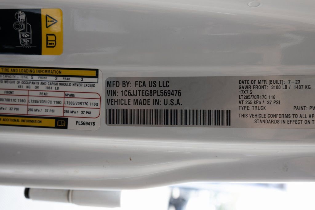 Used 2023 Jeep Gladiator Mojave w/ Cold Weather Group AWD/4WD image 36
