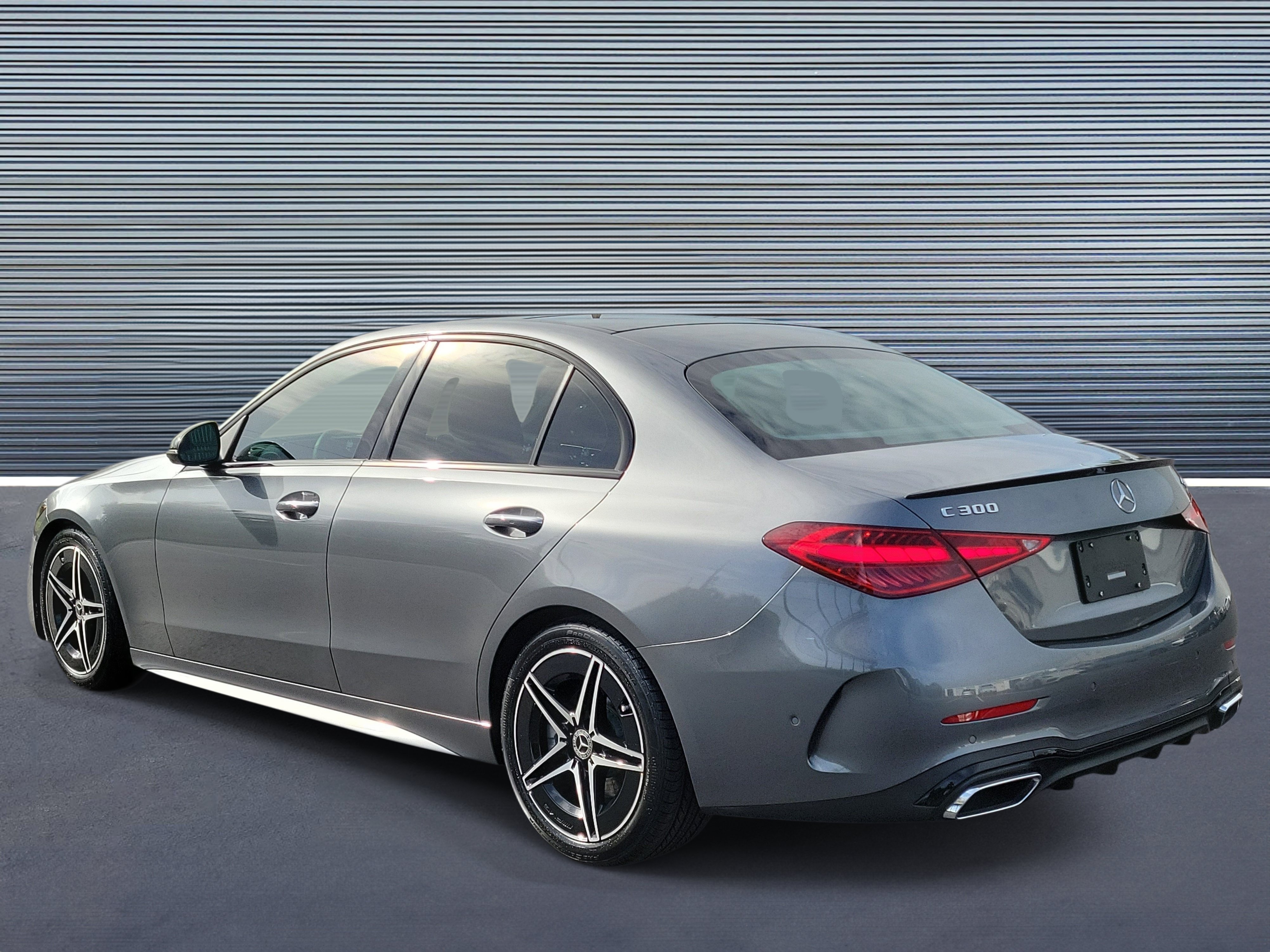 Used 2022 Mercedes-Benz C 300 4MATIC Sedan image 4
