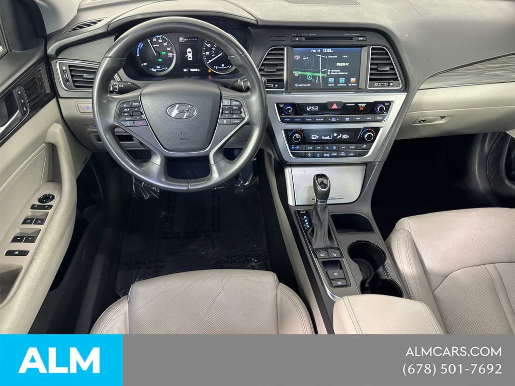 Used 2017 Hyundai Sonata Limited w/ Ultimate Package 02 image 25