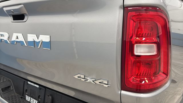 Used 2025 RAM 1500 Laramie w/ Sport Appearance Package AWD/4WD image 40