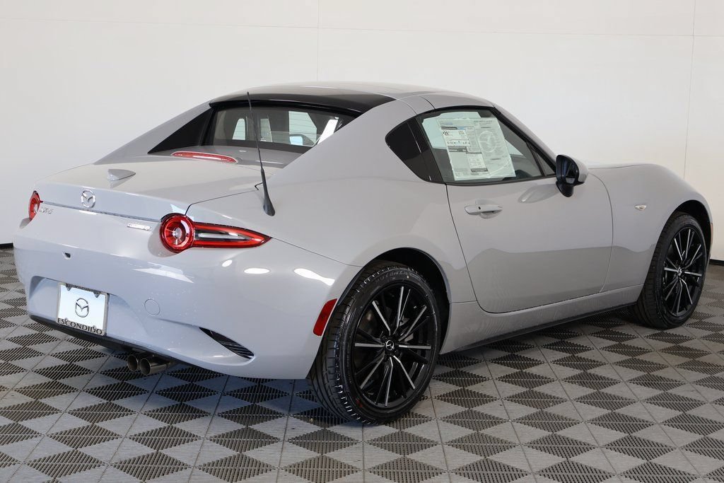 New 2026 MAZDA MX-5 Miata RF Grand Touring RWD image 2