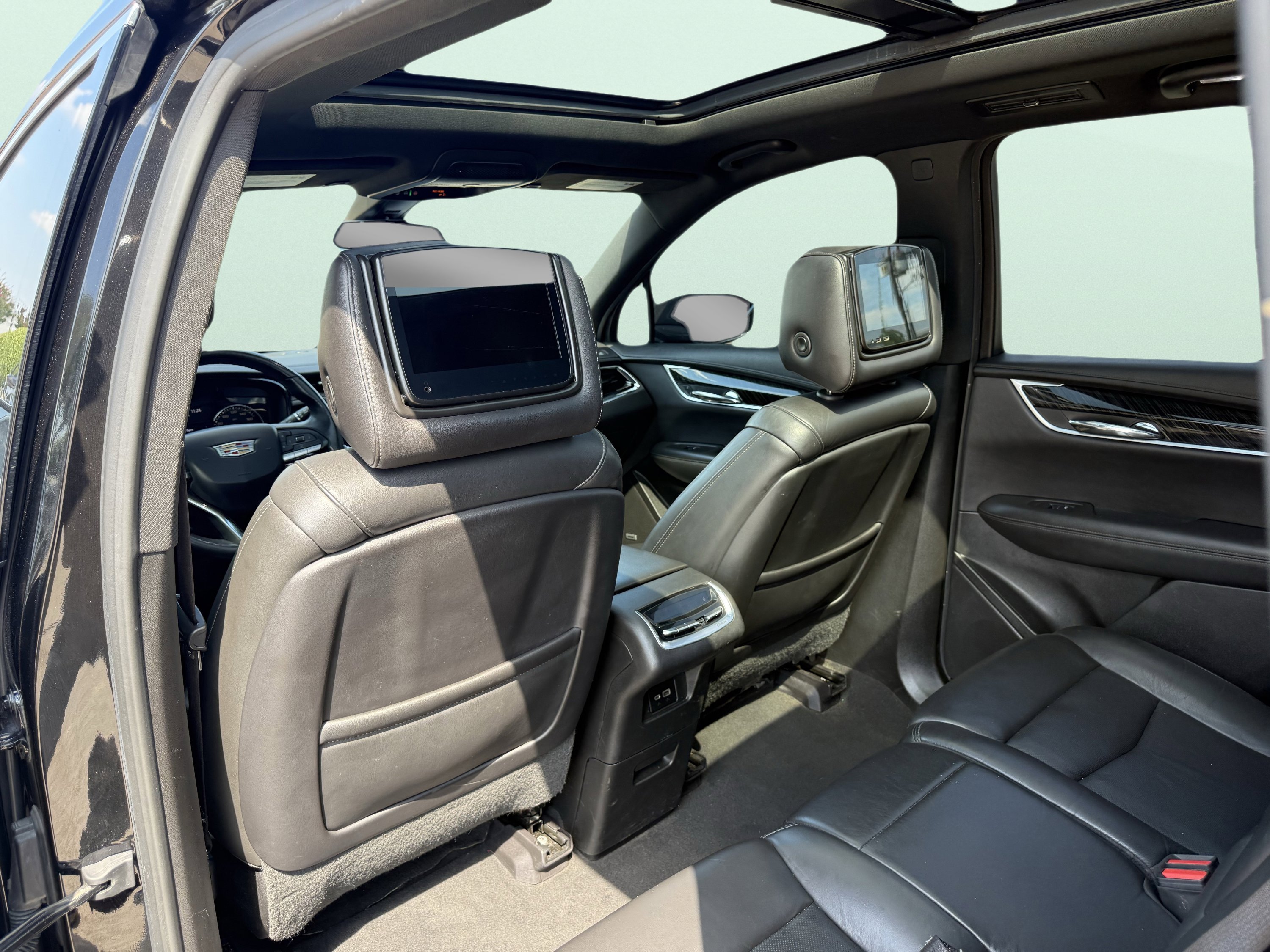 Used 2020 Cadillac XT6 Premium Luxury image 40