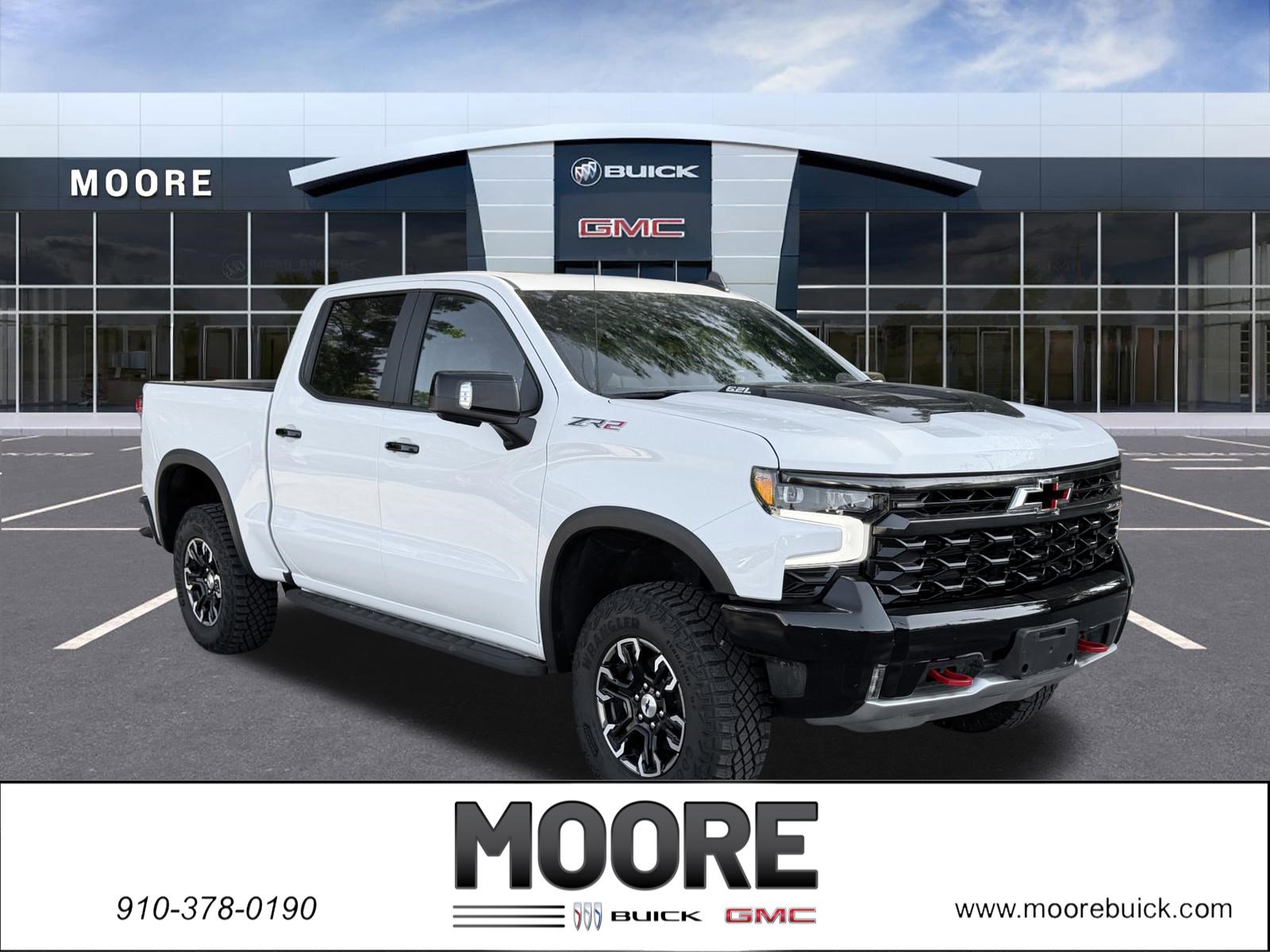 Used 2024 Chevrolet Silverado 1500 ZR2 w/ Technology Package image 1