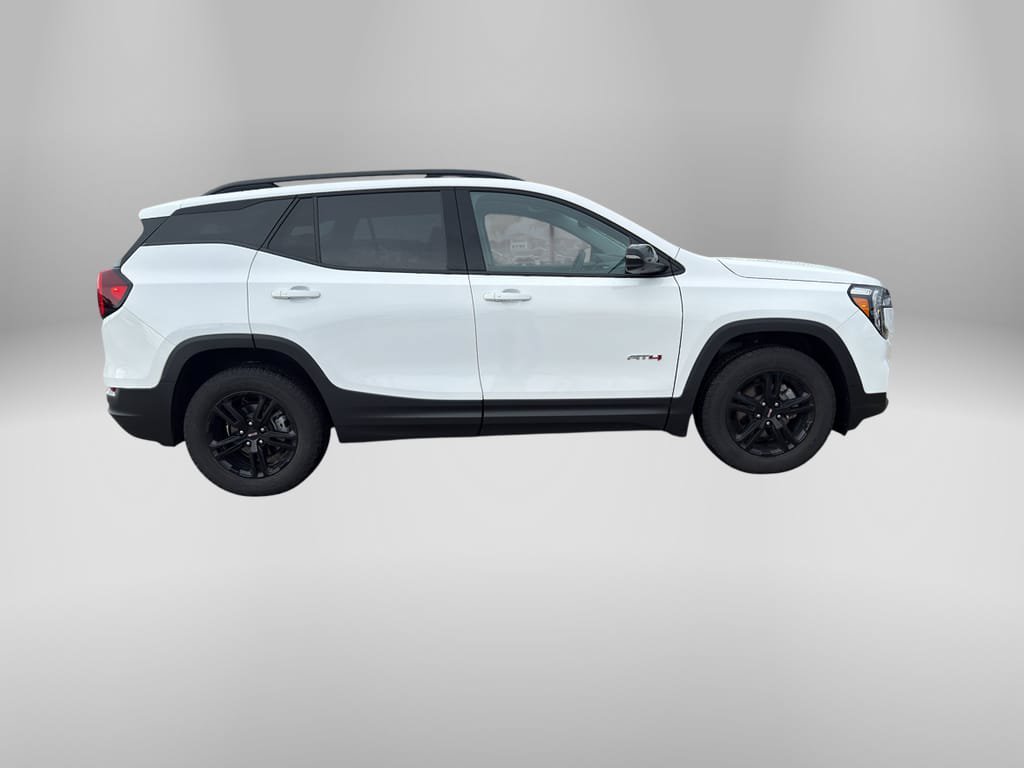 Used 2023 GMC Terrain AT4 w/ Tech Package AWD/4WD image 5