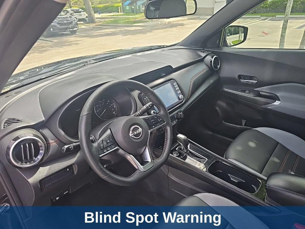 Used 2023 Nissan Kicks SR w/ SR Premium Package FWD image 20