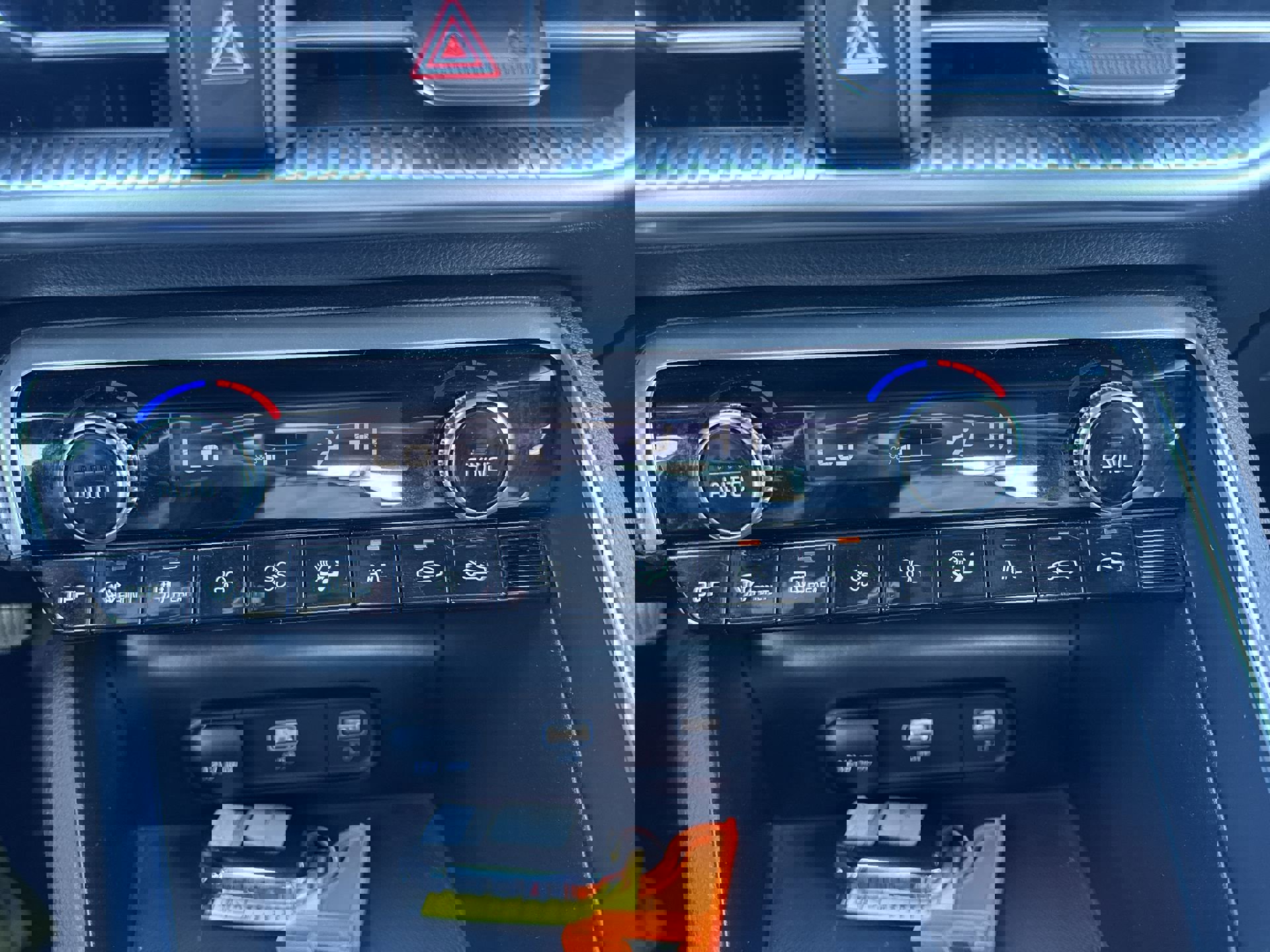 Used 2023 Kia K5 GT-Line w/ GT-Line Premium Package image 19