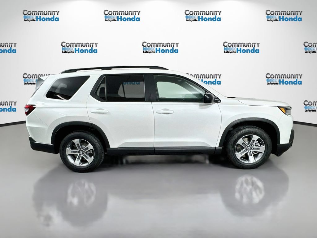 New 2026 Honda Pilot Sport image 4