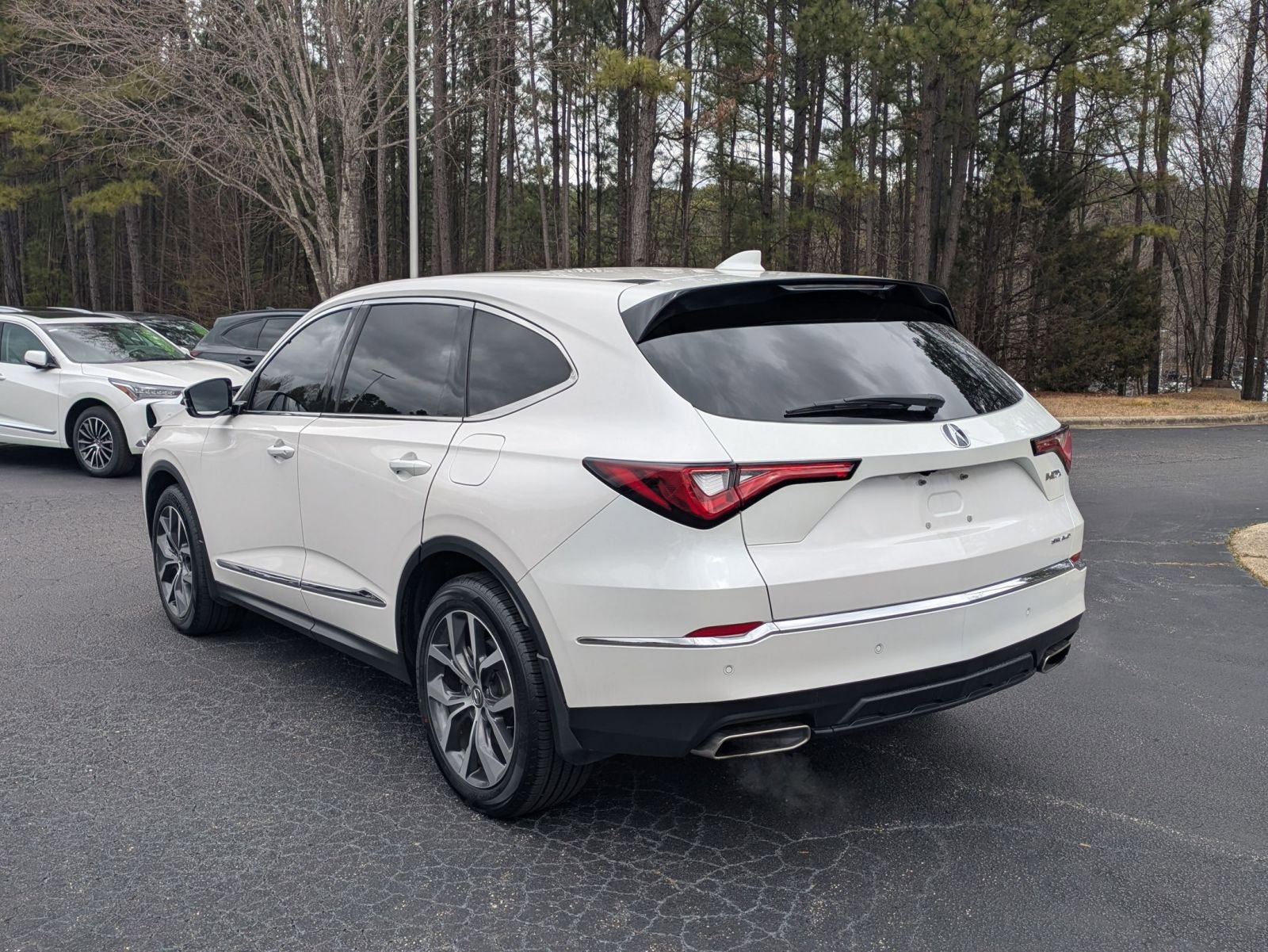 Used 2024 Acura MDX SH-AWD w/ Technology Package image 7