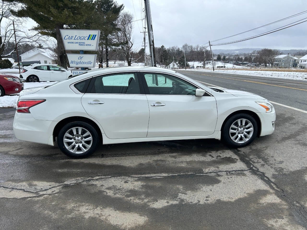 Used 2014 Nissan Altima 2.5 S image 6