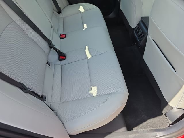 Used 2026 Toyota Camry XLE image 11