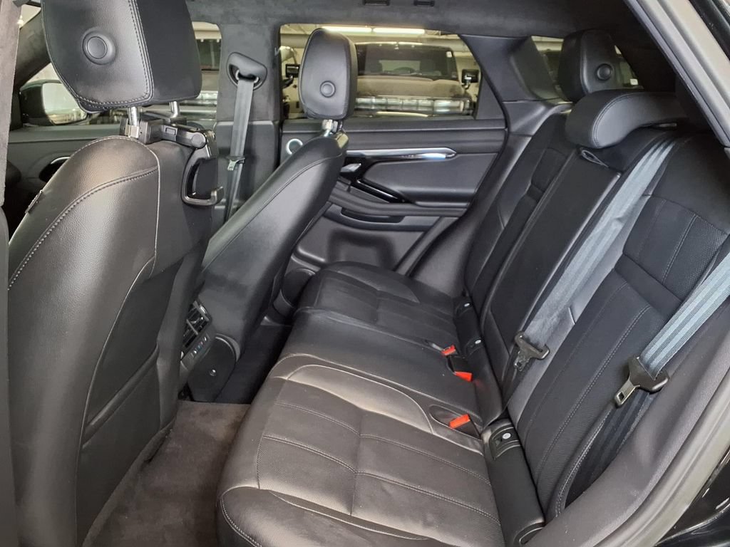 Used 2023 Land Rover Range Rover Evoque R-Dynamic SE AWD/4WD image 18