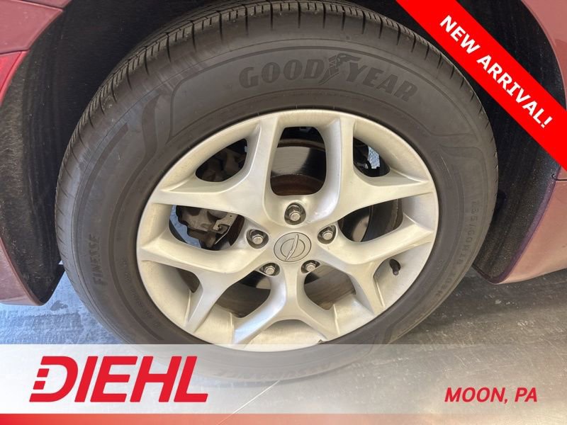 Used 2018 Chrysler Pacifica Touring Plus w/ Tire & Wheel Group image 8