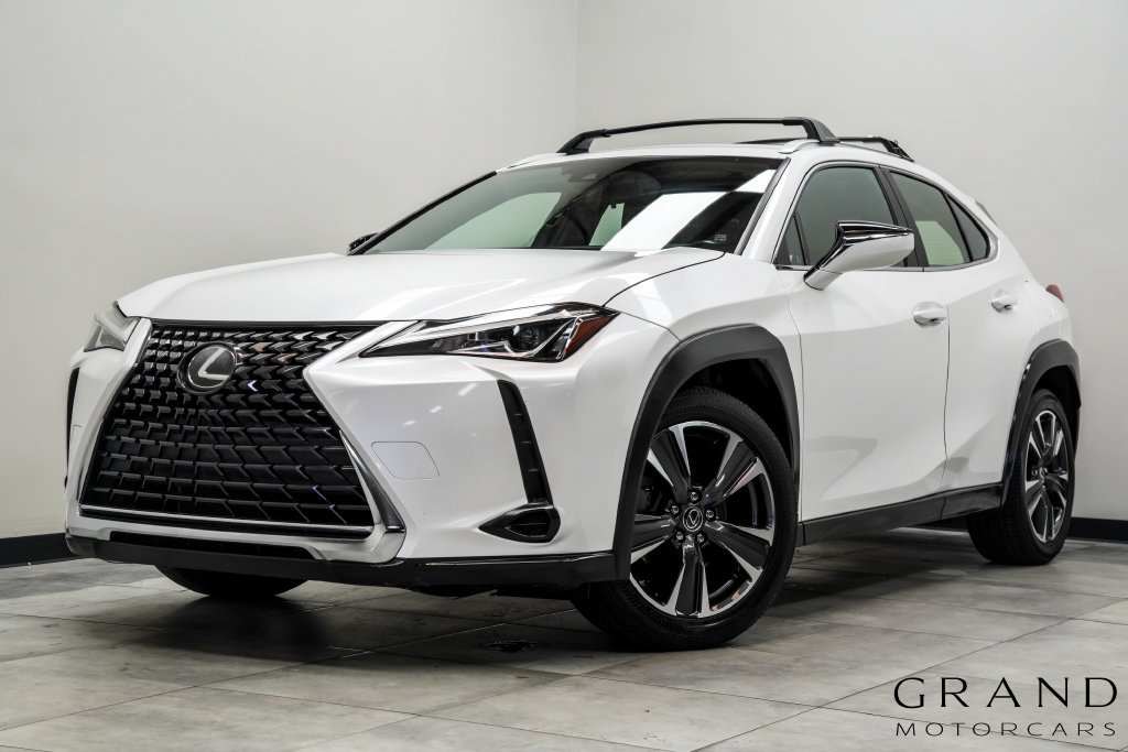 Used 2019 Lexus UX 200 w/ Accessory Package 2