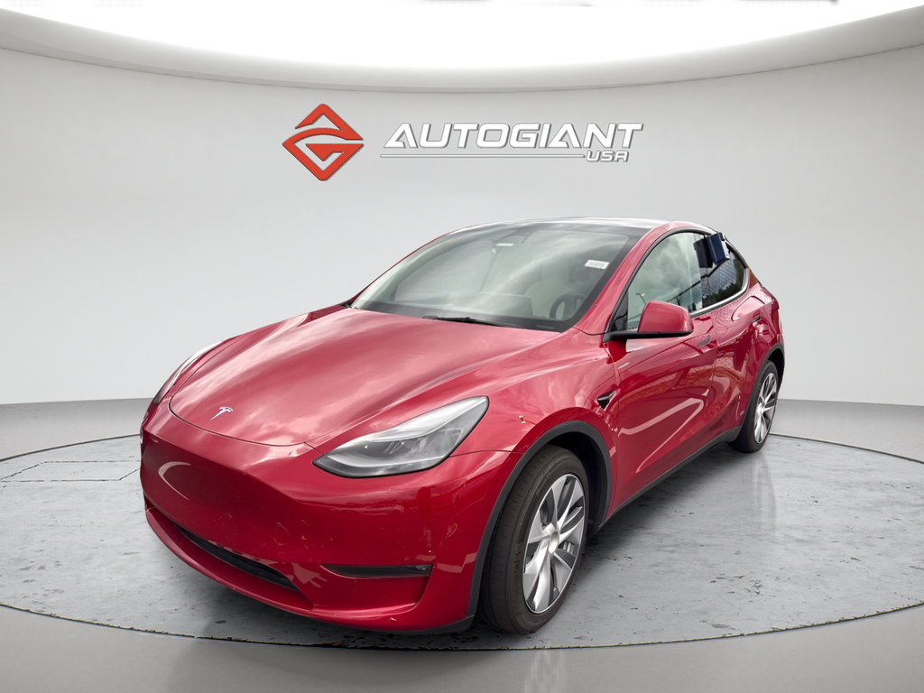 Used 2023 Tesla Model Y Long Range AWD/4WD image 1