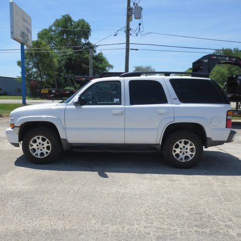 Used 2006 Chevrolet Tahoe Z71 w/ Z71 Preferred Equipment Group AWD/4WD image 5