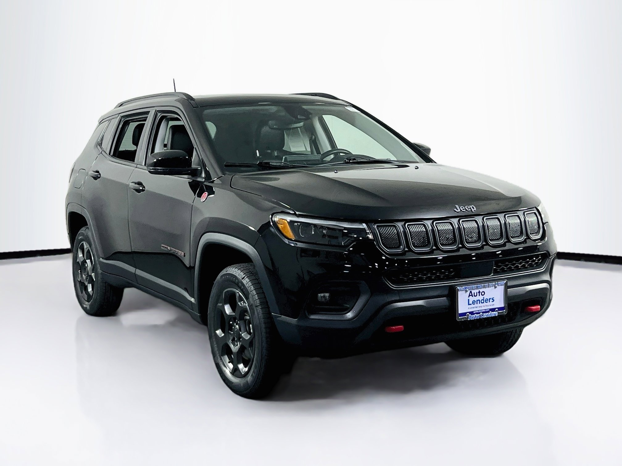 Used 2022 Jeep Compass Trailhawk w/ Trailhawk Elite Group image 3
