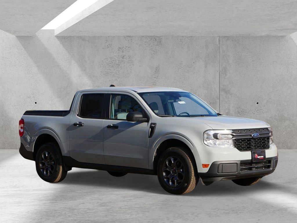 Certified 2022 Ford Maverick XLT image 1