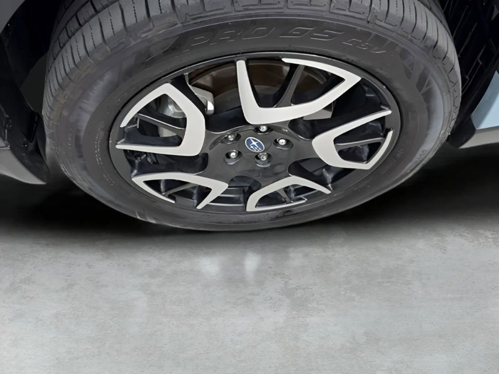 Used 2021 Subaru Crosstrek Hybrid w/ Moonroof Package w/Navigation image 20