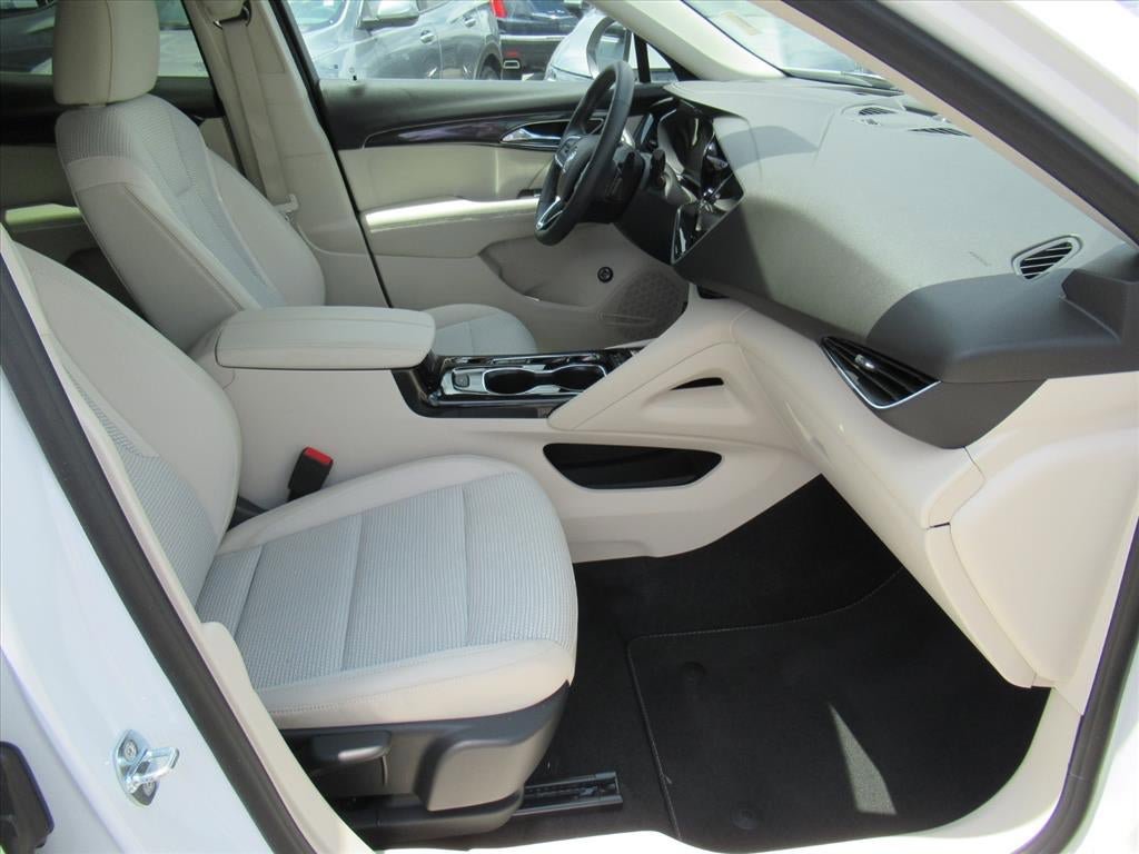 Used 2023 Buick Envision Preferred AWD/4WD image 9