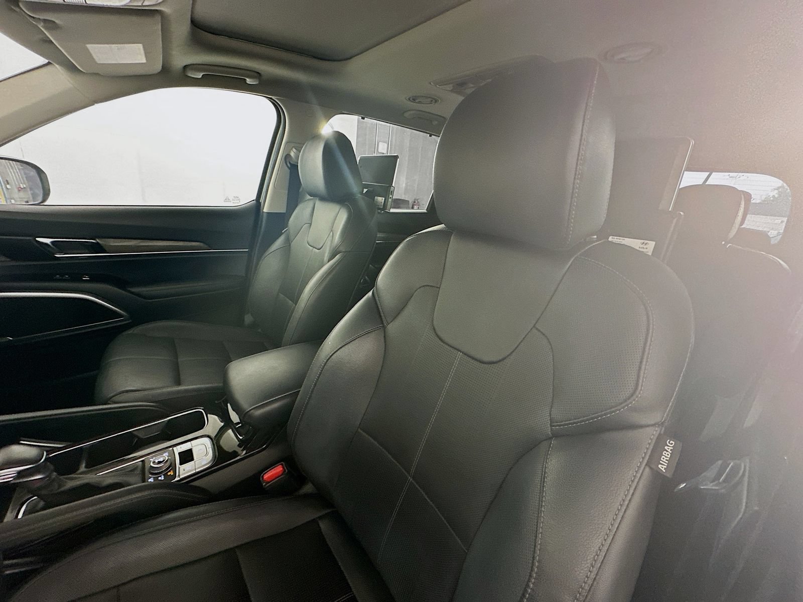 Used 2022 Kia Telluride EX w/ EX Premium Package AWD/4WD image 21