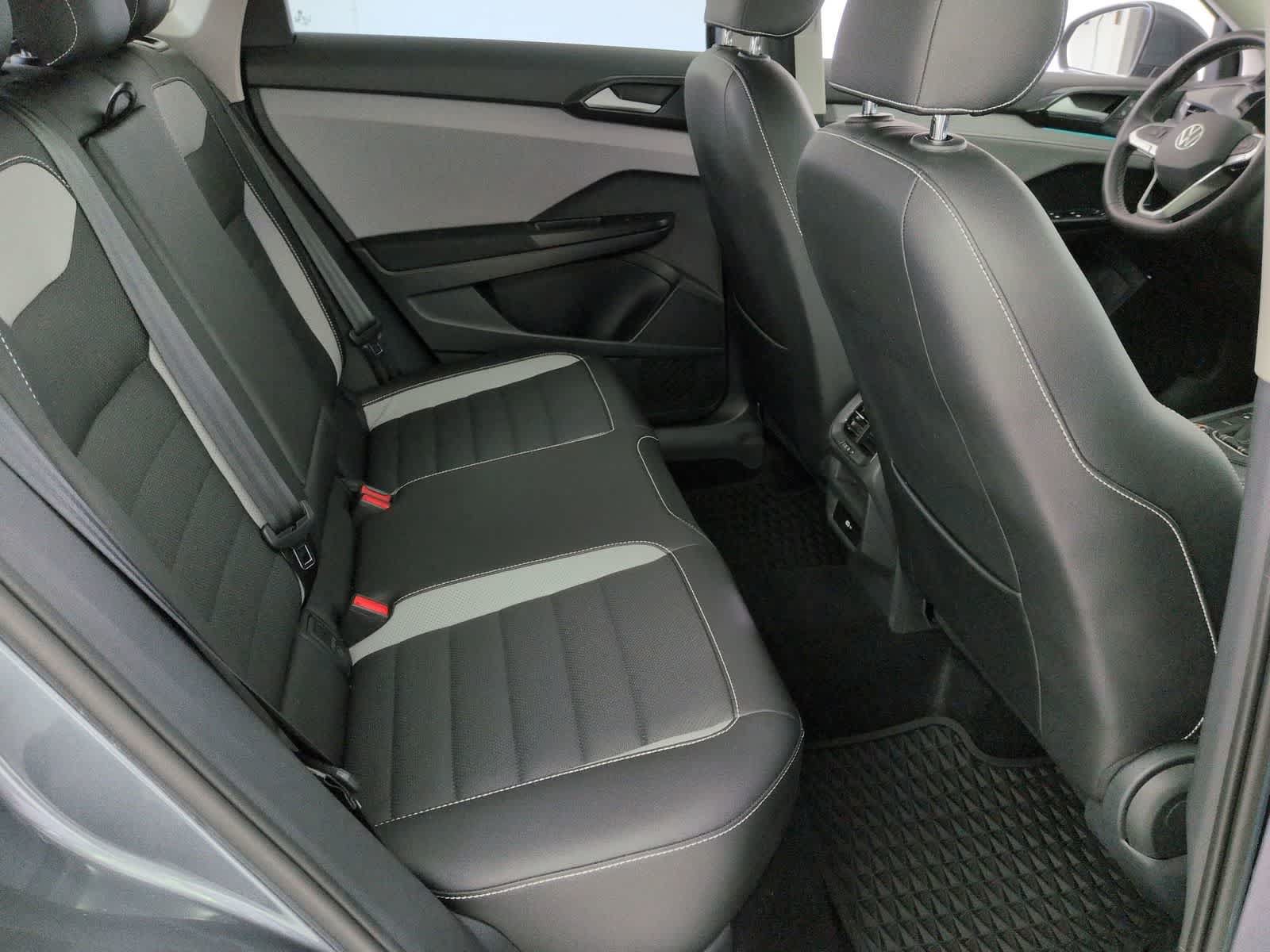 Certified 2022 Volkswagen Taos SEL AWD/4WD image 20