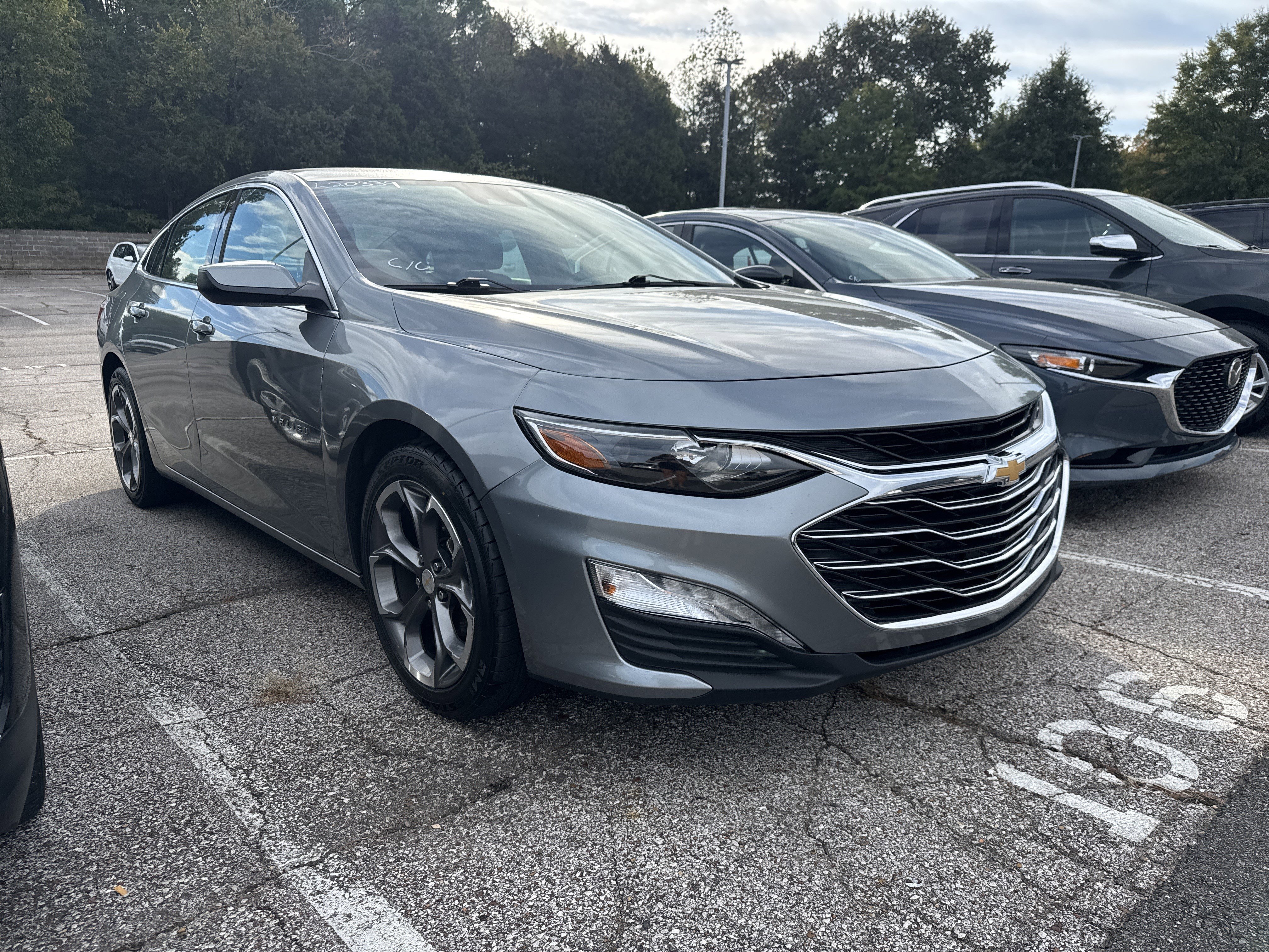 Used 2023 Chevrolet Malibu LT image 1