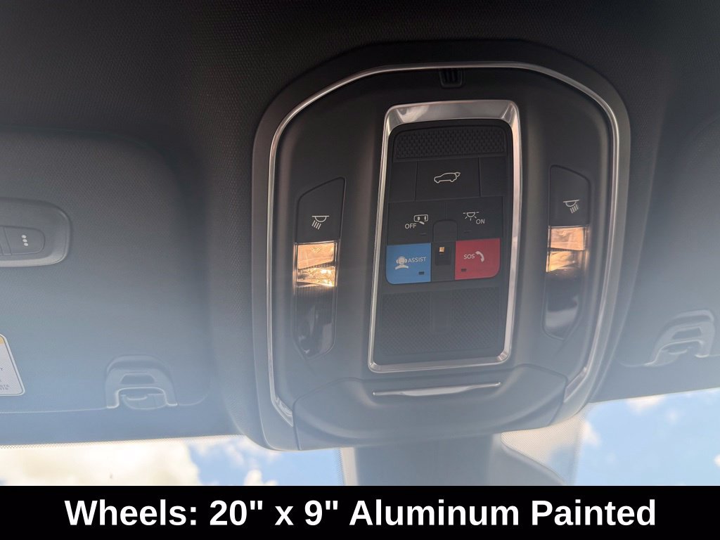 New 2026 Jeep Grand Wagoneer Limited w/ 8-Passenger Seating Package AWD/4WD image 12